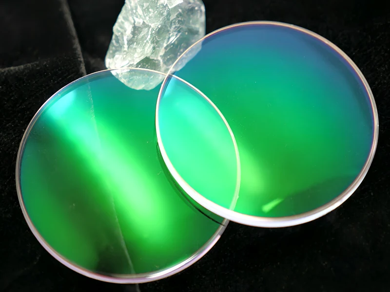 Blue cut computer lens sample with anti reflective coating