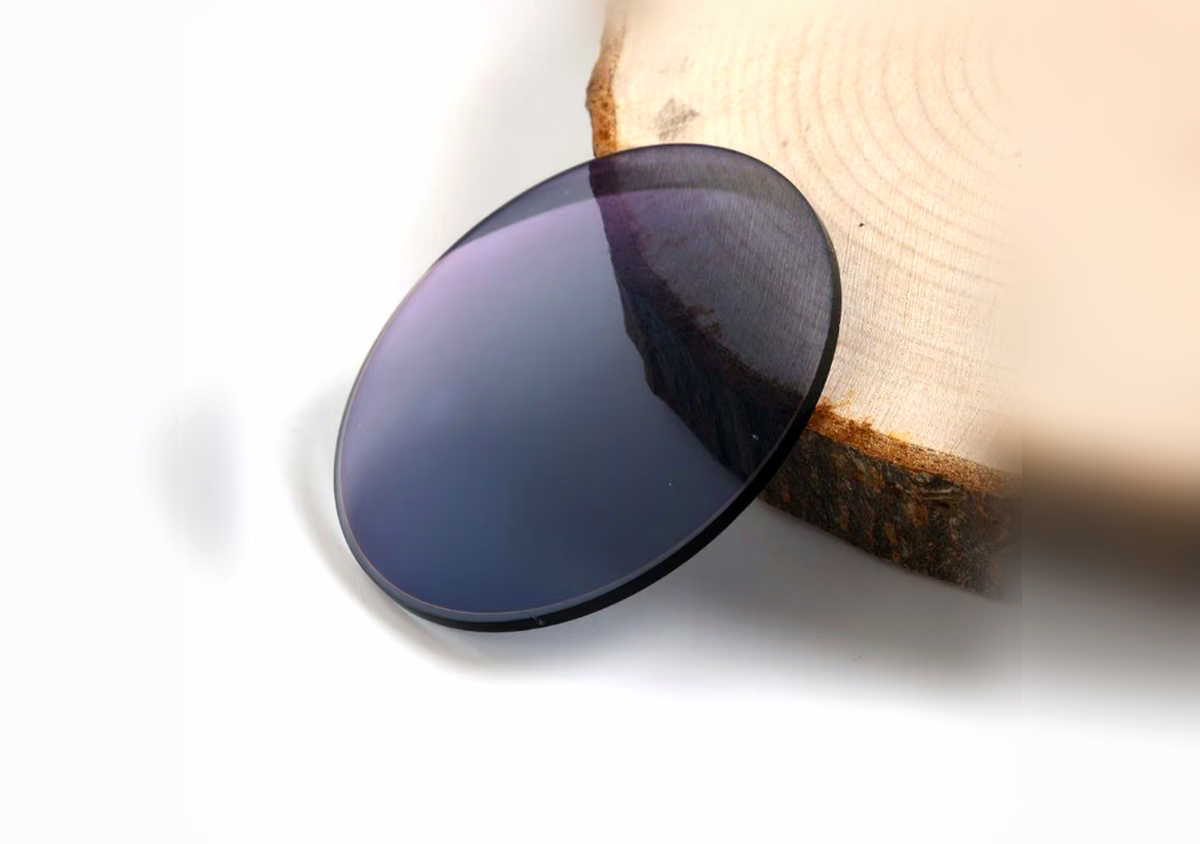 Photochromic Blue Cut Lens